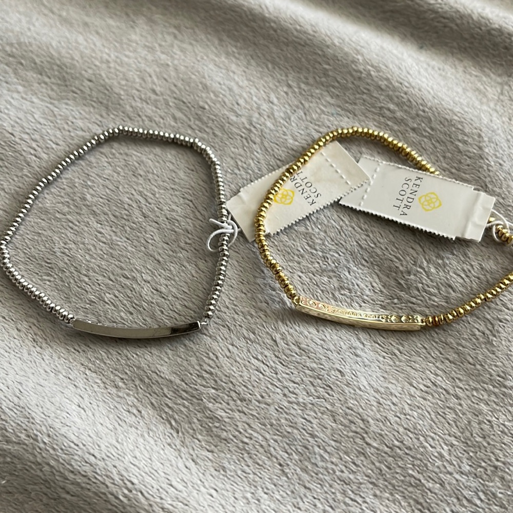 Kendra Scott addison stretch bracelet in gold. Silver is sold out.